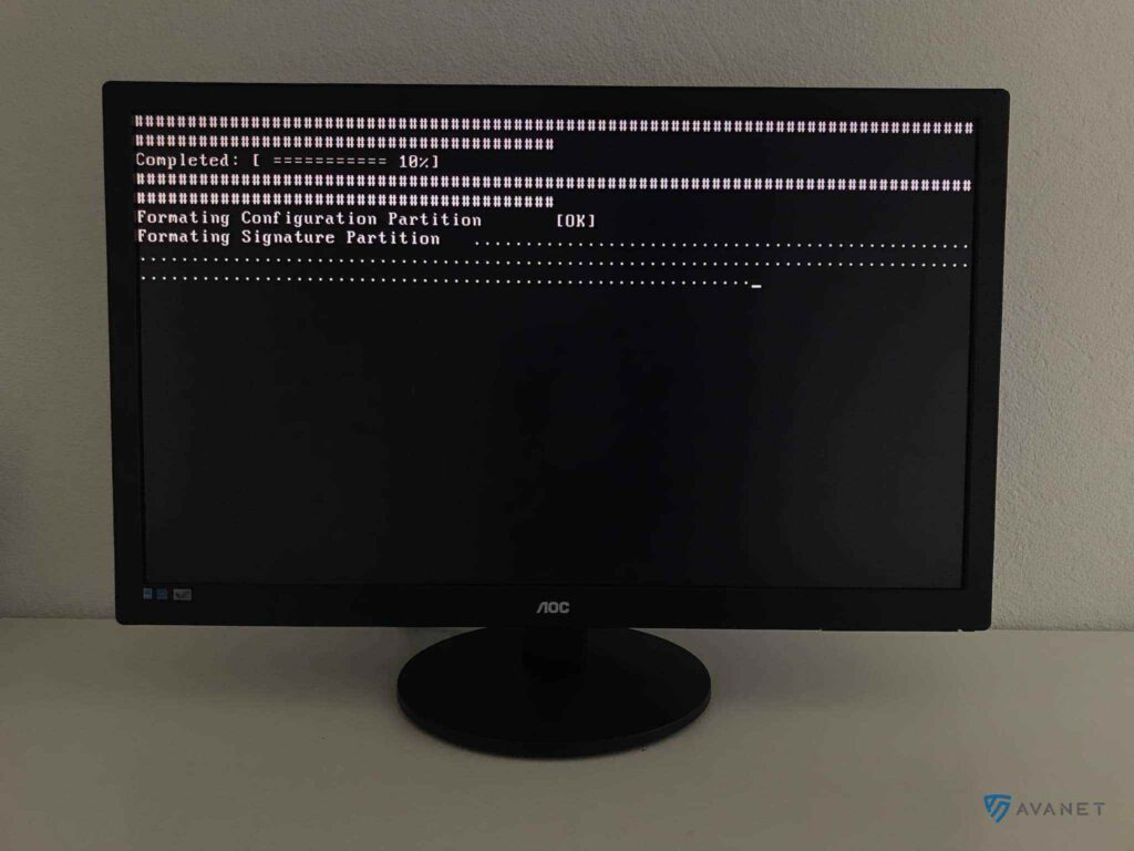 Instalar Sophos SG Firewall con SFOS