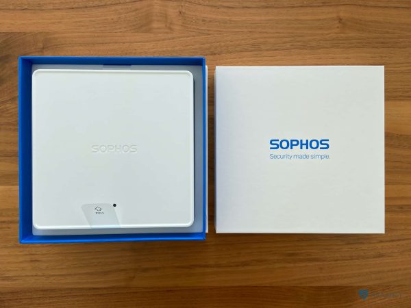 Punto di accesso Sophos APX 320 - Top in cartone